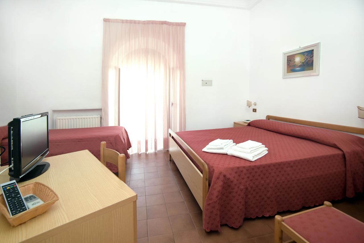Hotel Timiama Peschici Exterior photo